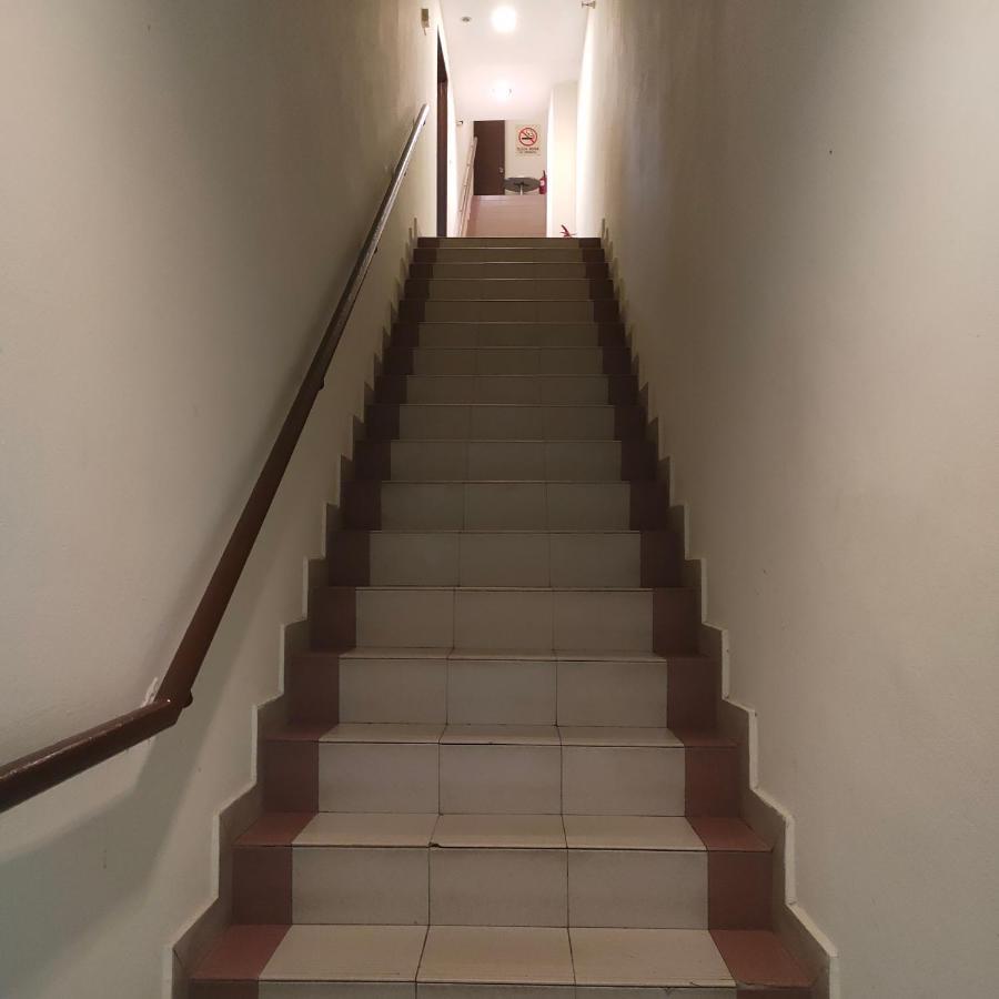 Best One Hotel Малакка Экстерьер фото