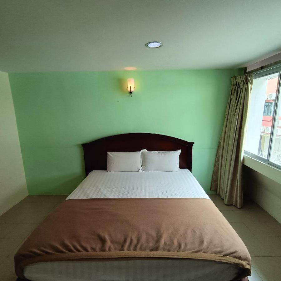 Best One Hotel Малакка Экстерьер фото